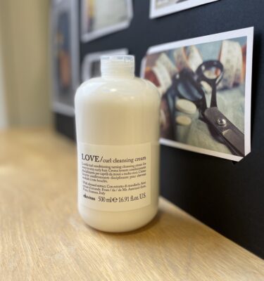 LOVE curl cleansing cream