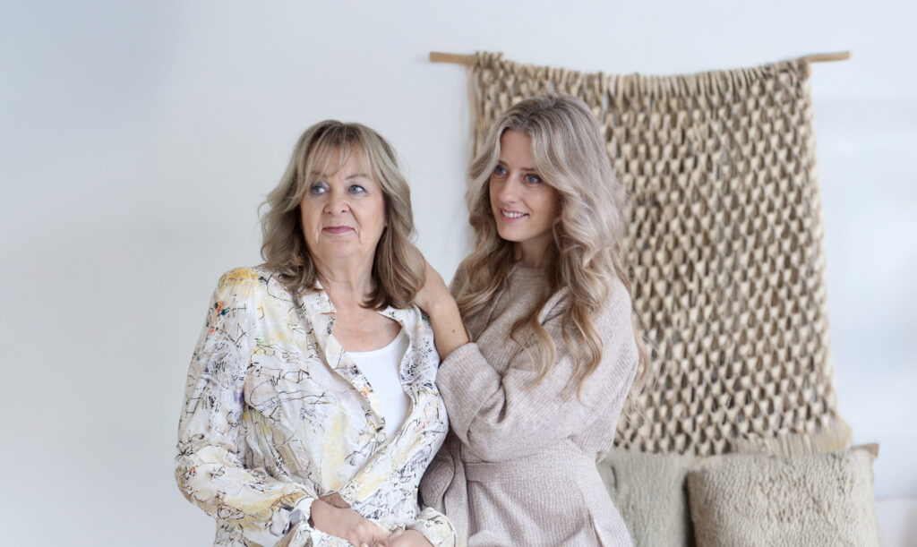 Verleidelijk volume met weaves – haarverlenging bij Kapsalon Subliem 1 Weaves bij Kim van Kapsalon Subliem Dokkum en vaste klant mevrouw Joosten